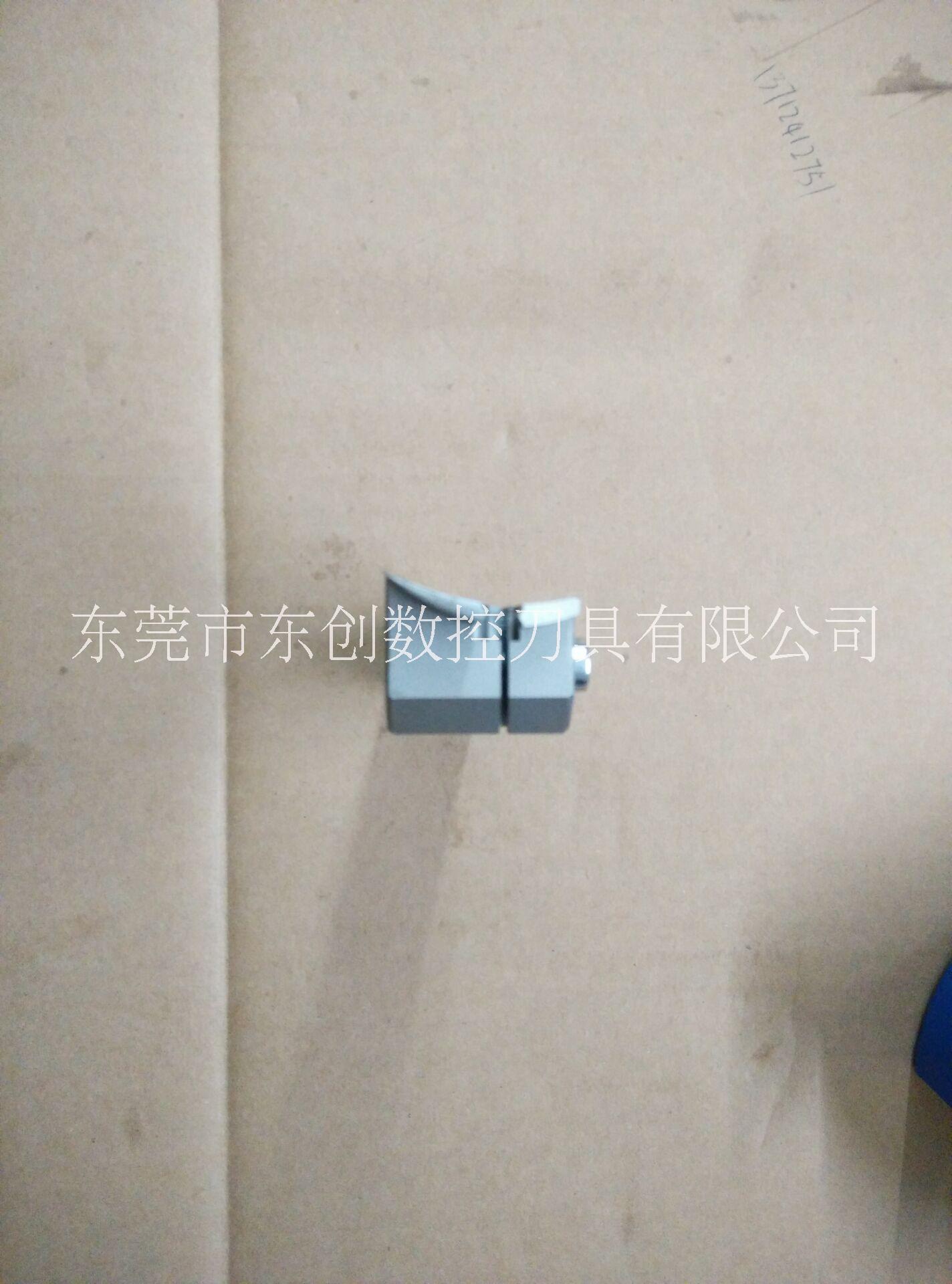 東創(chuàng)數(shù)控刀具外圓端面切槽刀桿非標刀具均可定制專業(yè)生產(chǎn)刀桿廠家批發(fā)