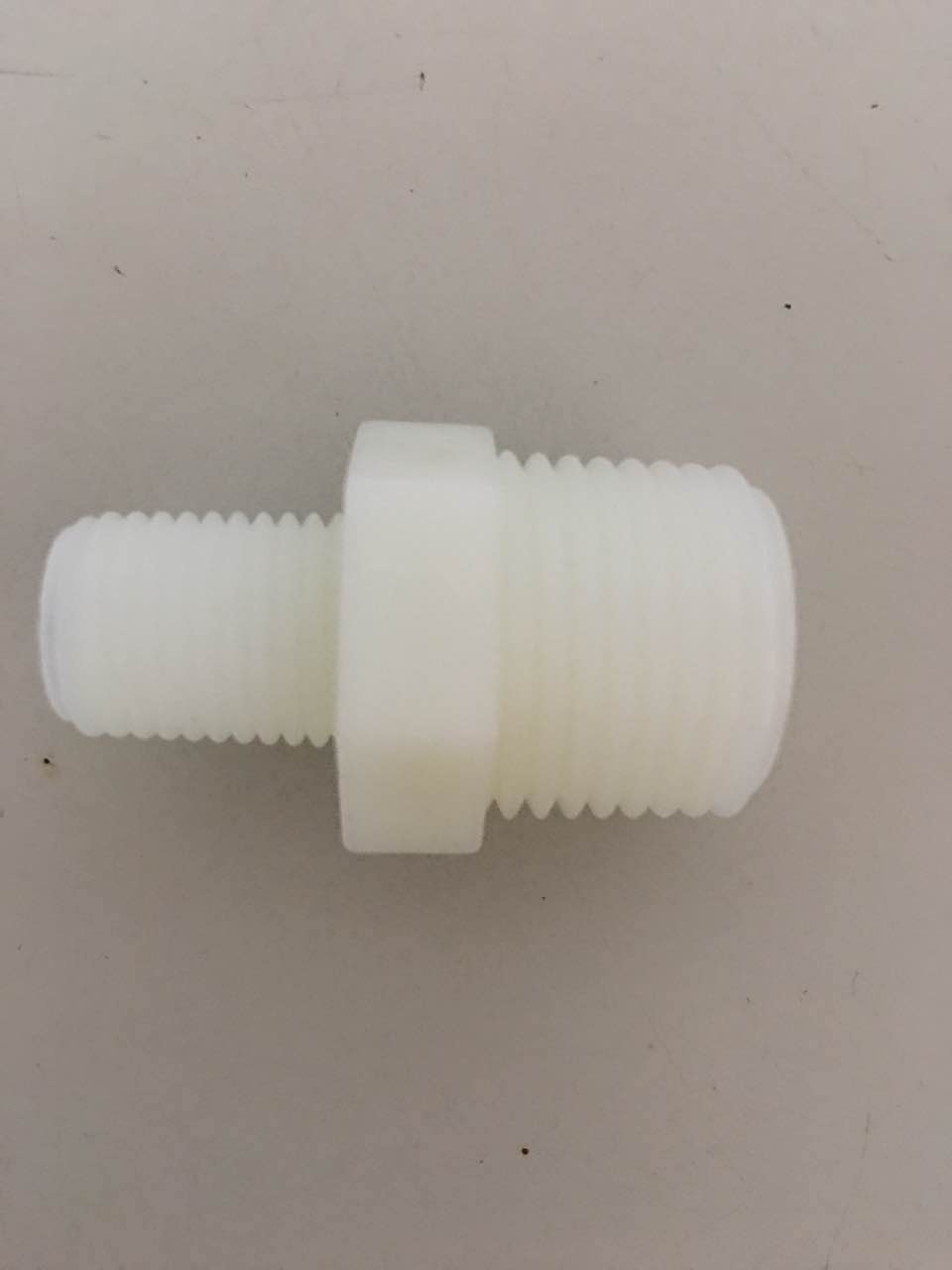 供應(yīng)直通外螺紋1/2轉(zhuǎn)1/4外螺紋，M42外絲直通，尼龍接頭