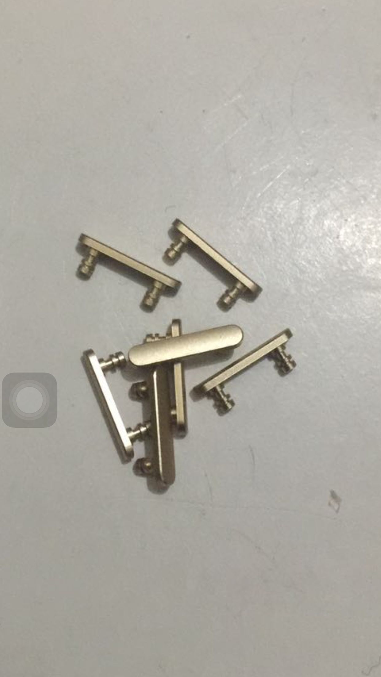 15818593983 求購蘋果6S主板CPU