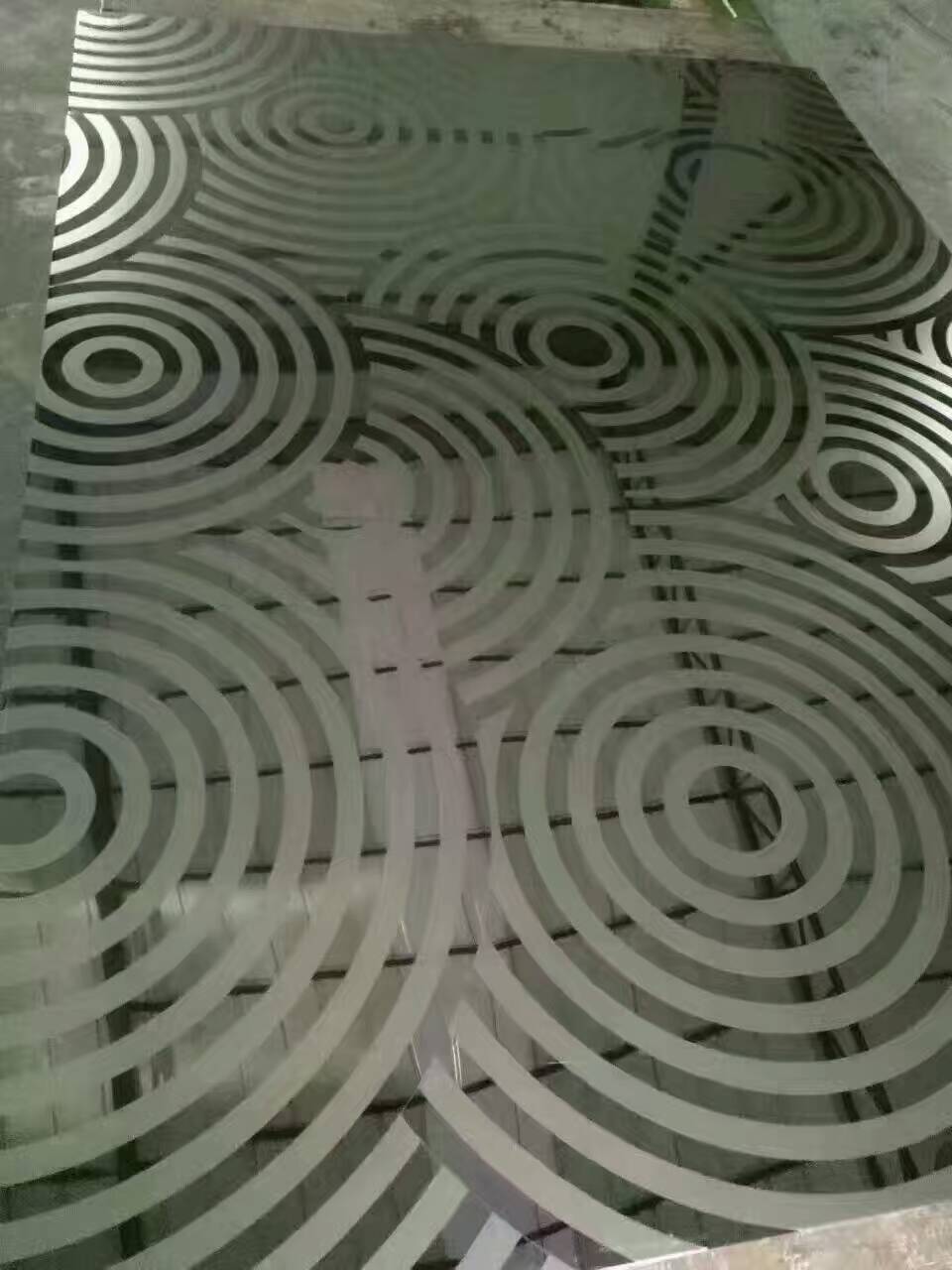 鴻宇不銹鋼中*電梯門板生產廠家 鴻宇不銹鋼中*電梯蝕刻門板廠家