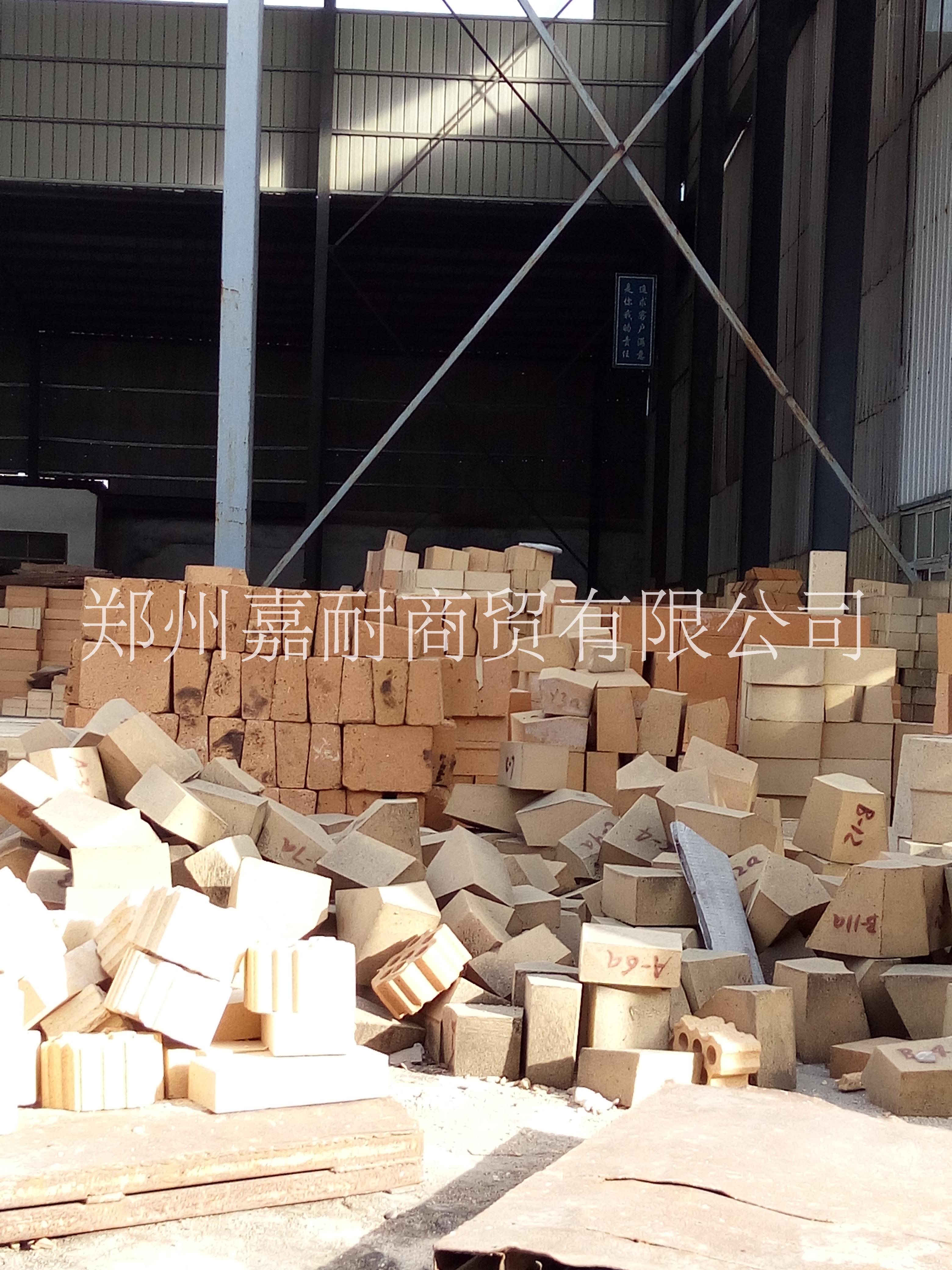 供應二級高鋁磚批發(fā)，價格
