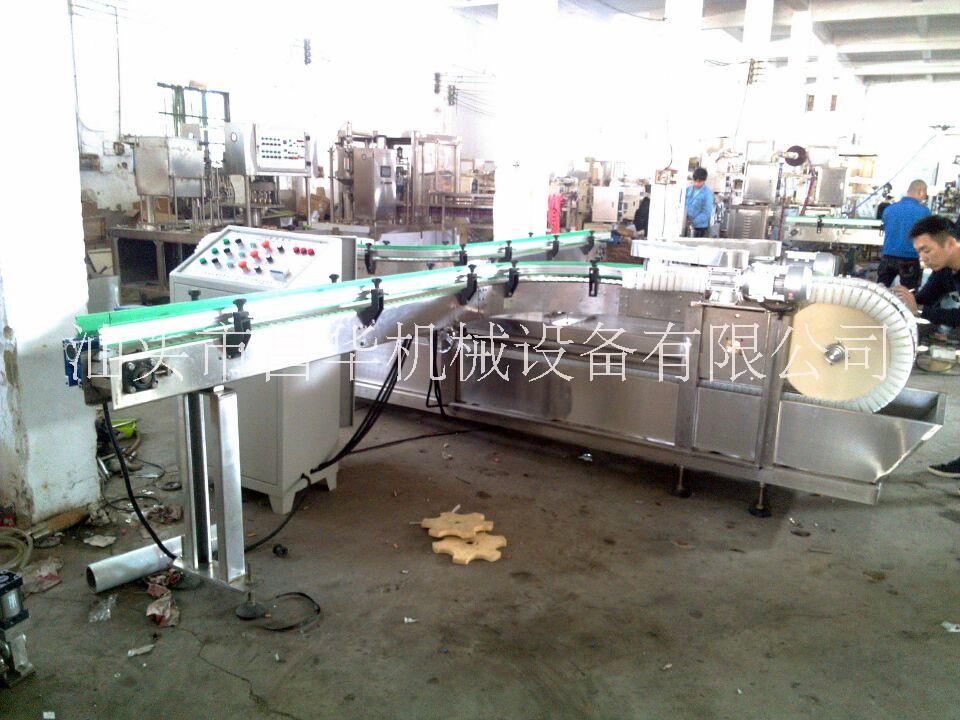 供應(yīng)對(duì)夾式洗瓶機(jī)