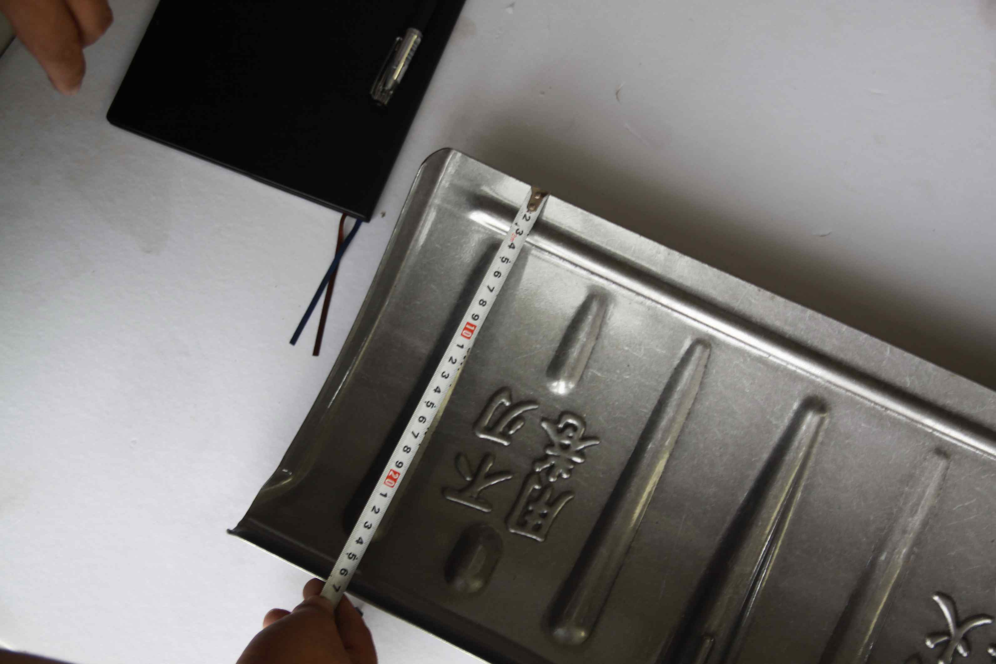 人工推雪板,石家莊人工推雪板,事業(yè)單位都在用燕南人工推雪板