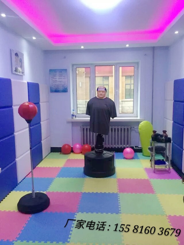 簡(jiǎn)易版藝術(shù)活動(dòng)輔導(dǎo)箱團(tuán)體活動(dòng)輔導(dǎo)桌椅廠家*批發(fā) 團(tuán)體活動(dòng)輔導(dǎo)器材