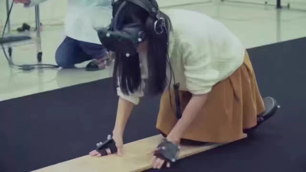 HTC虛擬科技VR高空救貓出租、互動(dòng)產(chǎn)品VR高空救貓展覽體驗(yàn)挑戰(zhàn)恐高