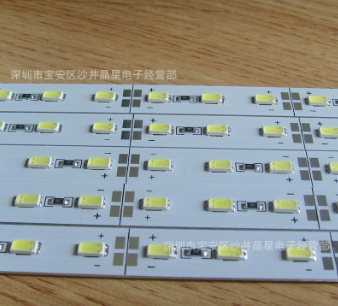廠家銷售5630高亮冷白光柜臺照明 定制柜臺硬燈條72燈背光