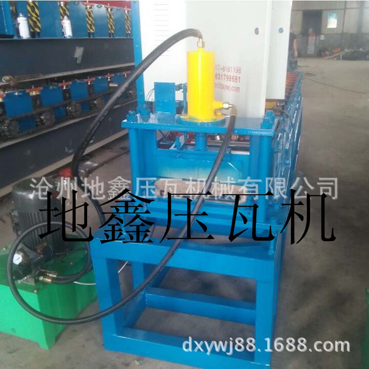 278圍擋板生產(chǎn)線地鑫機械壓瓦機 278圍擋板設備 圍擋板機器 卡槽機設備