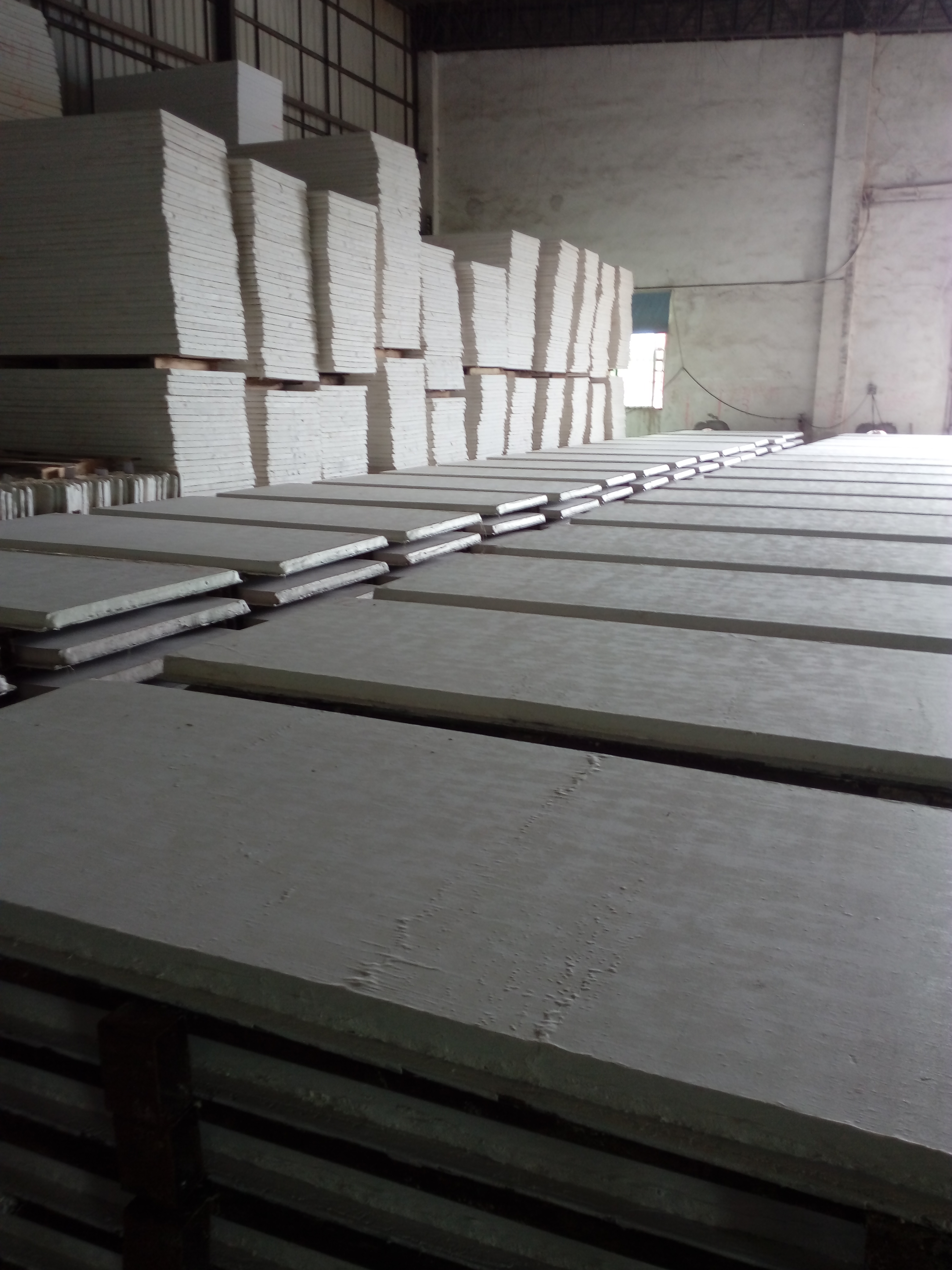 廠家直銷四川硫氧鎂防火凈化裝飾板改性劑 氧化鎂水泥膠凝材料增強改性劑