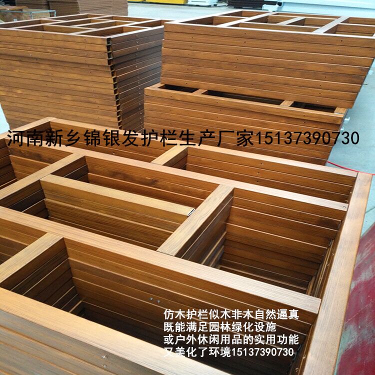 河南鄭州生產(chǎn)景觀護(hù)欄廠家仿木護(hù)欄新鄉(xiāng)錦銀豐金屬制品有限公司