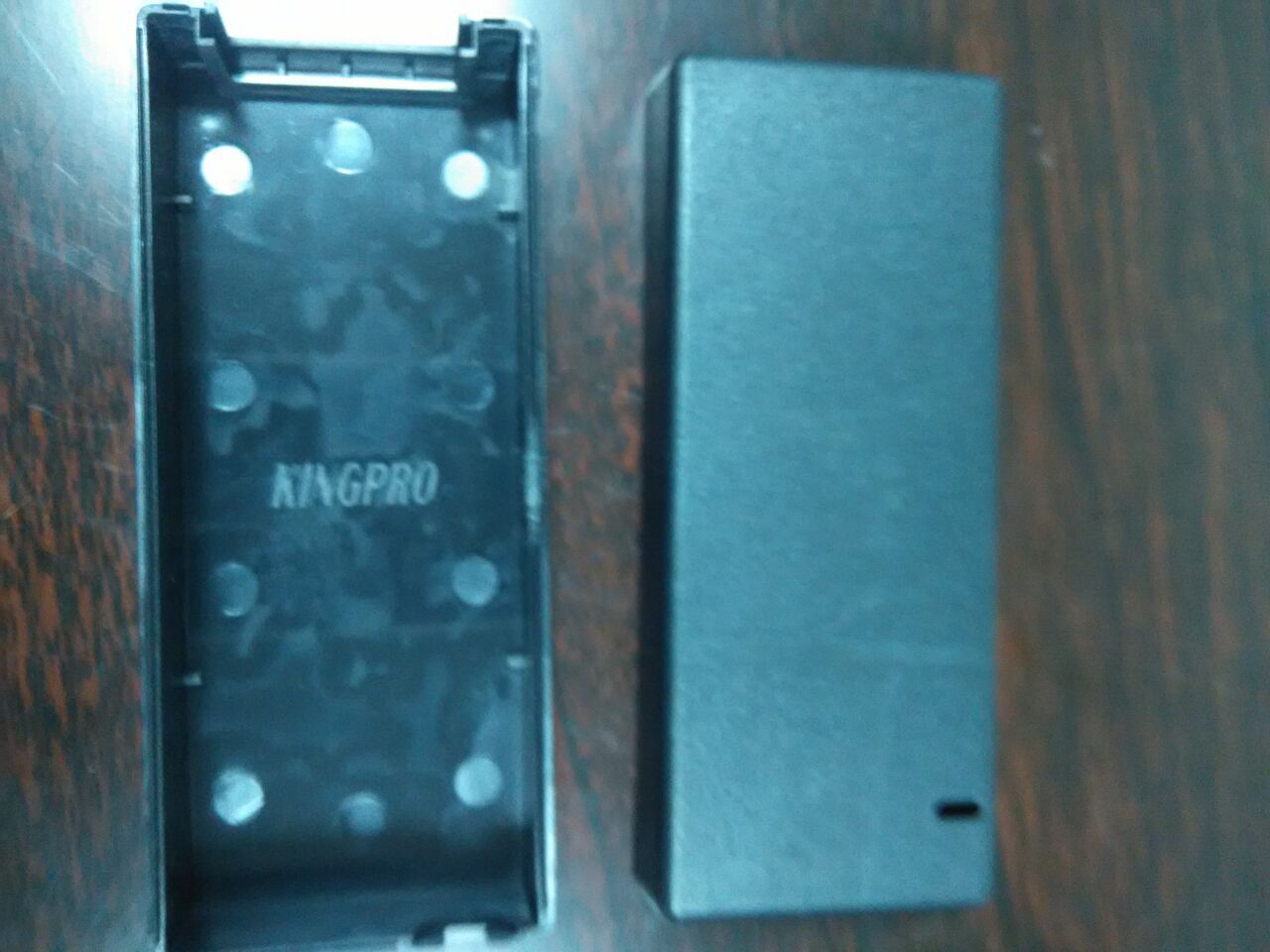 專業(yè)電腦適配器外殼模具，電源適配器外殼注塑加工