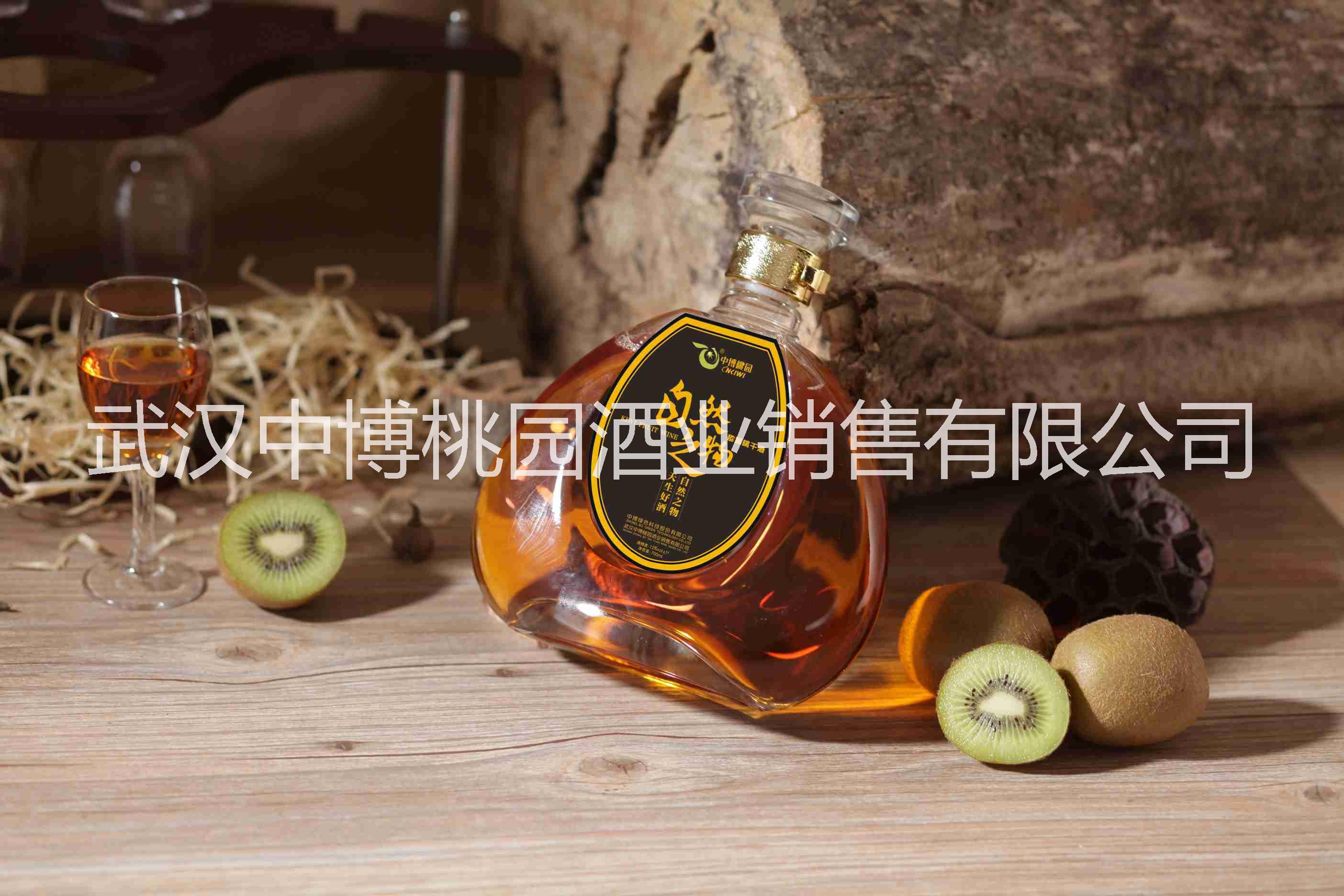 中博桃園自然之物*獼猴桃干酒700ml 12%vol