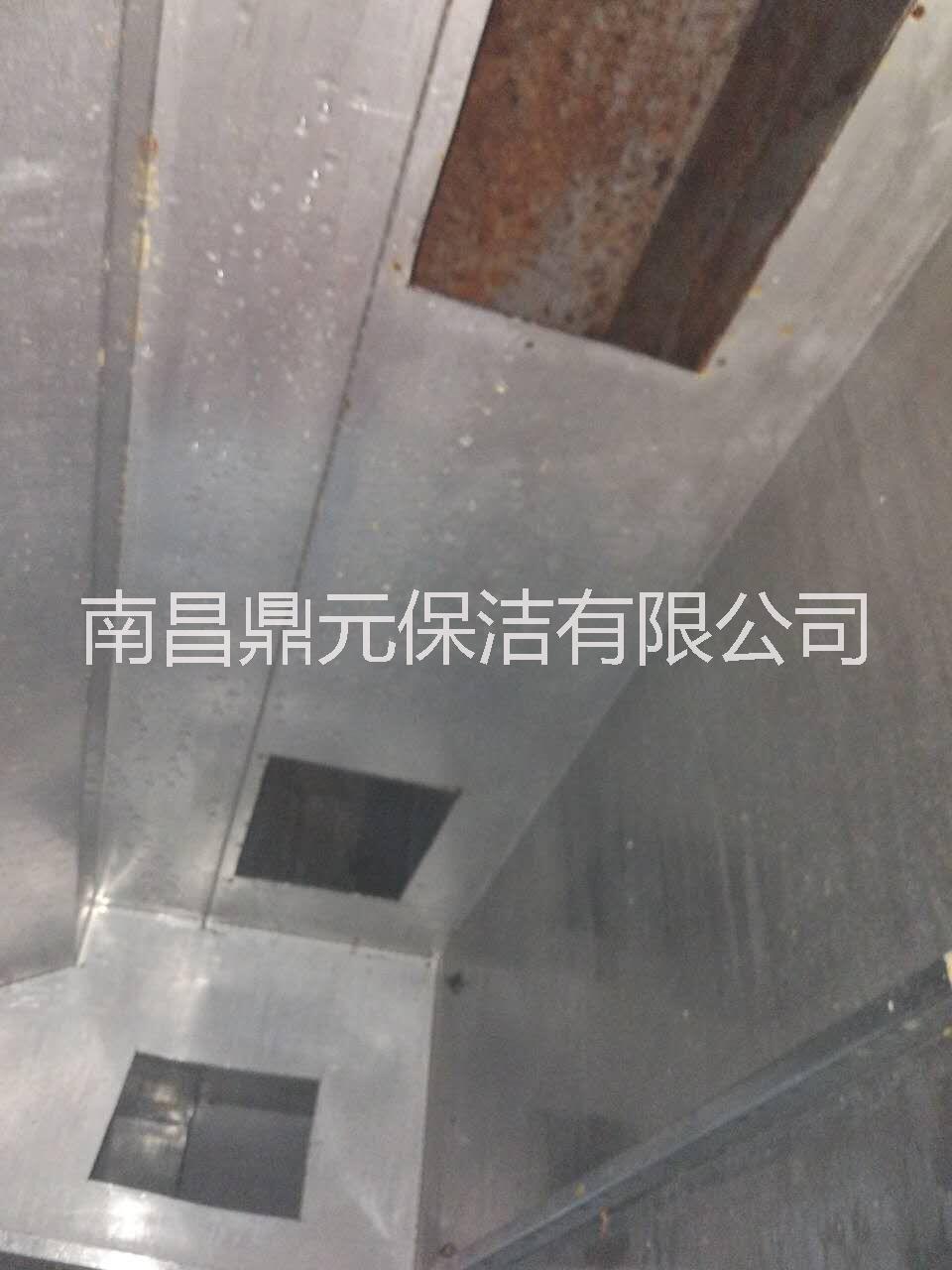 南昌大型油煙管道酒店廚房設(shè)備清洗