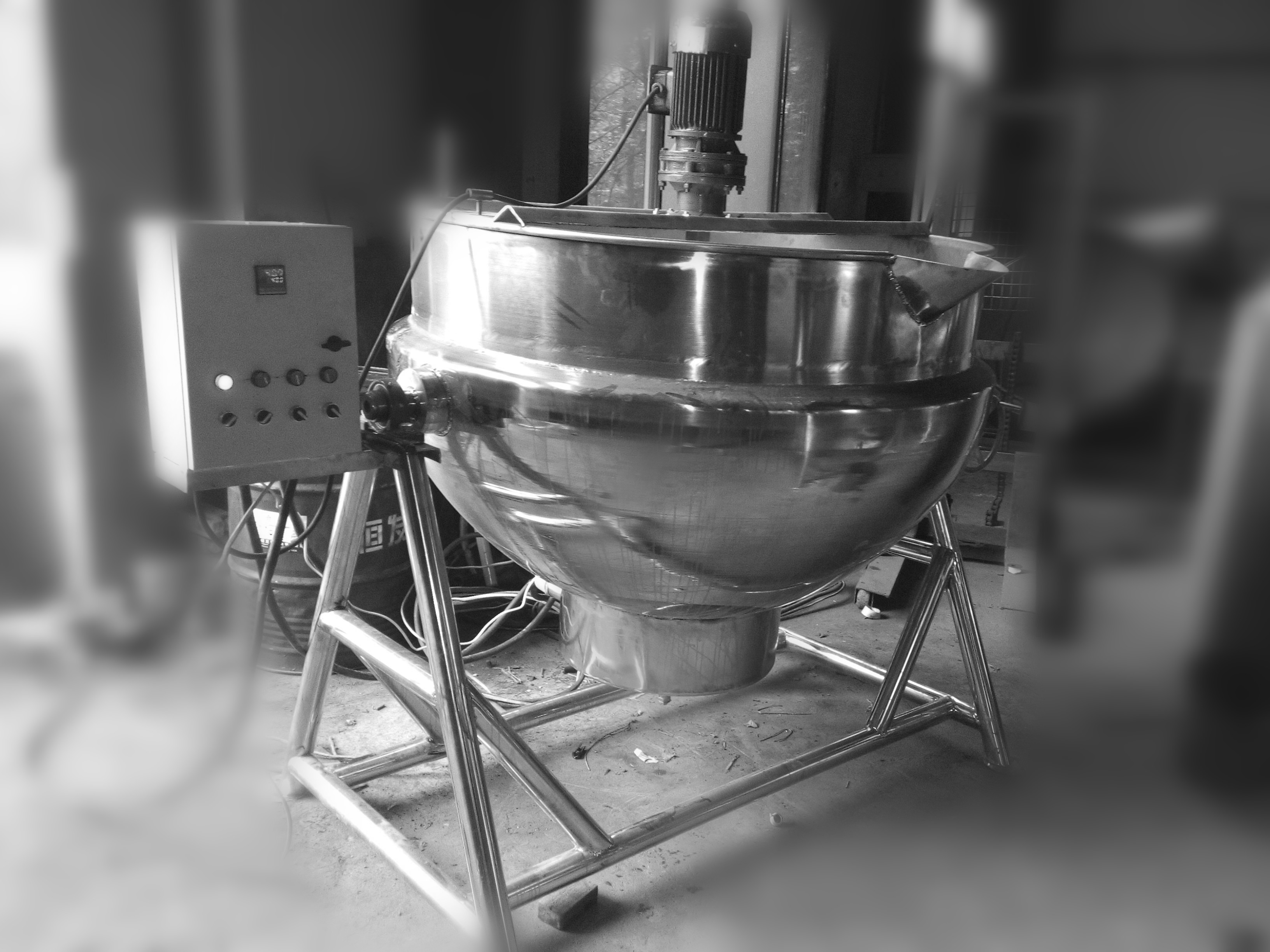 炒醬料煮肉連鎖店煮粥夾層鍋