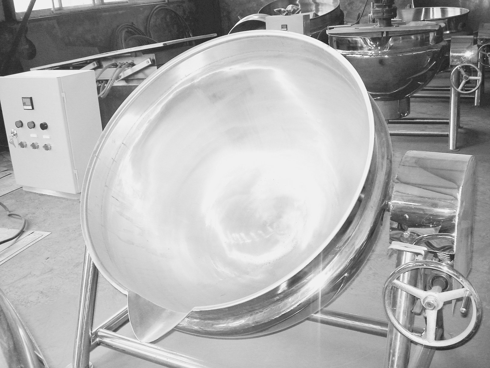 炒醬料煮肉連鎖店煮粥夾層鍋