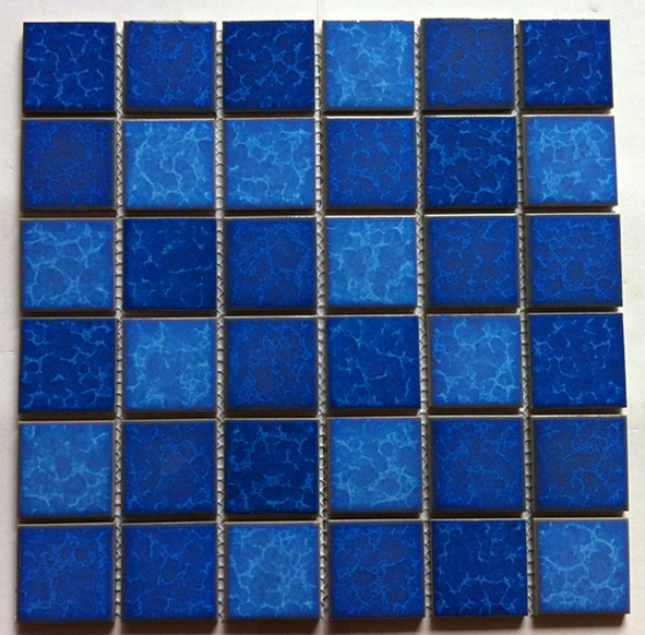 供應(yīng)游泳池玻璃馬賽克廠家，天藍(lán)色25，50規(guī)格水晶玻璃廠