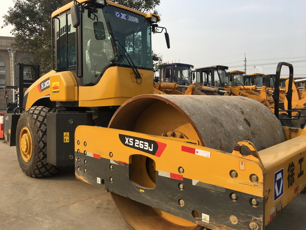 二手振動壓路機 二手振動壓路機價格 二手振動壓路機廠家 供應(yīng)二手振動壓路機 二手壓路機