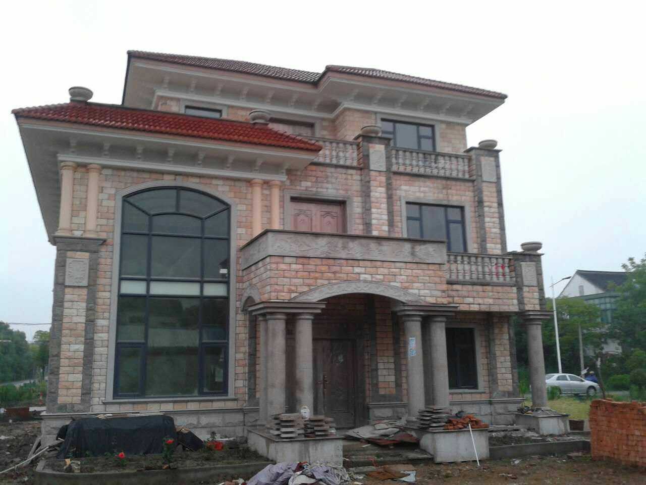 貼墻石 紅蘑菇石是什么意思