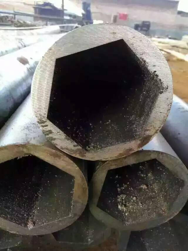 供應陜西鋼管報價  無縫鋼管今日價格 鍍鋅鋼管報價 螺旋鋼管價格 不銹鋼管價格