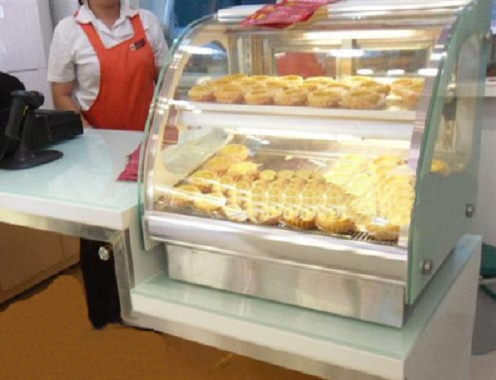 供應(yīng)安德利方便易清潔桌上型冷柜弧形冷柜廠家直銷