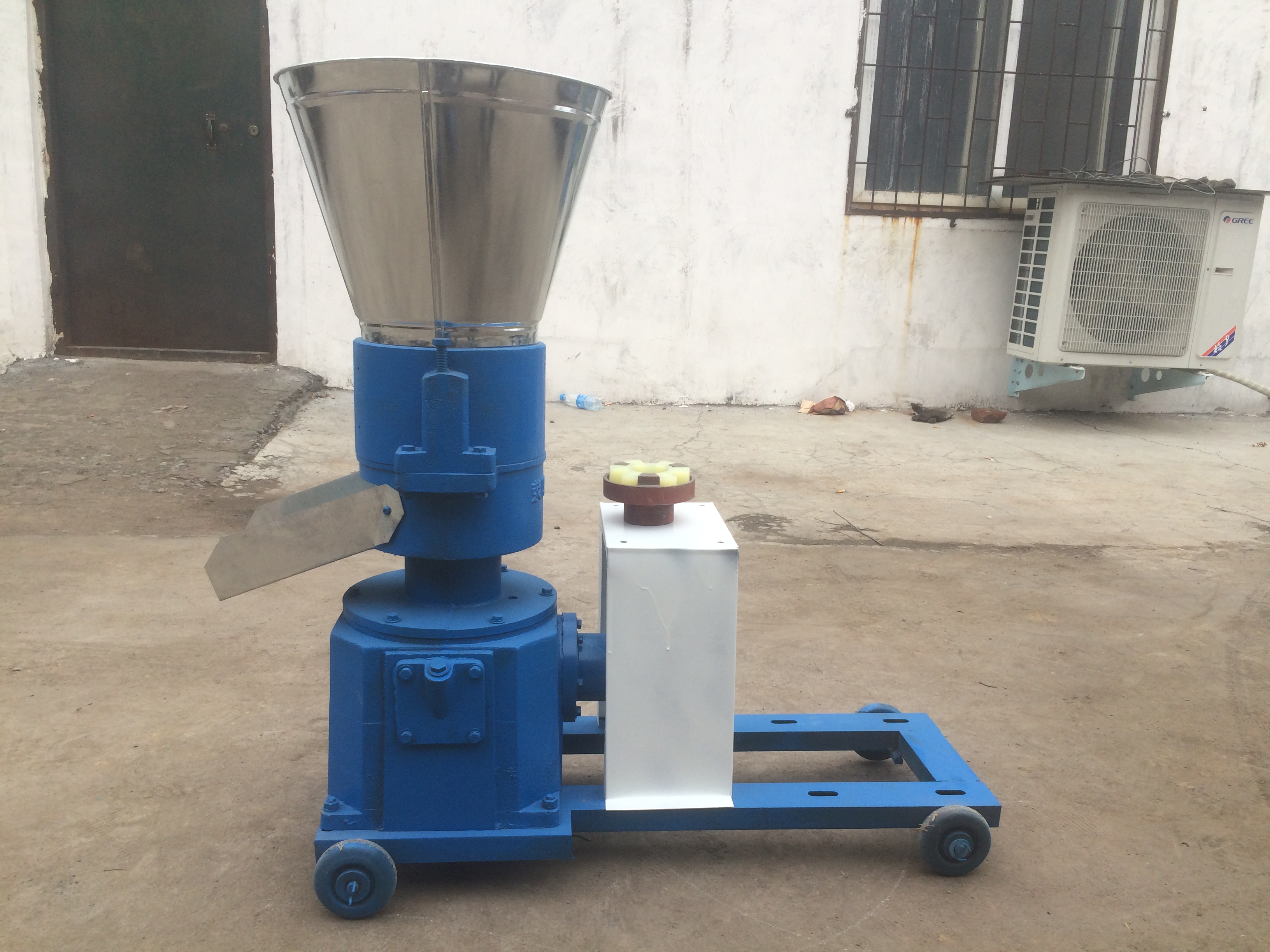 210小型飼料顆粒機