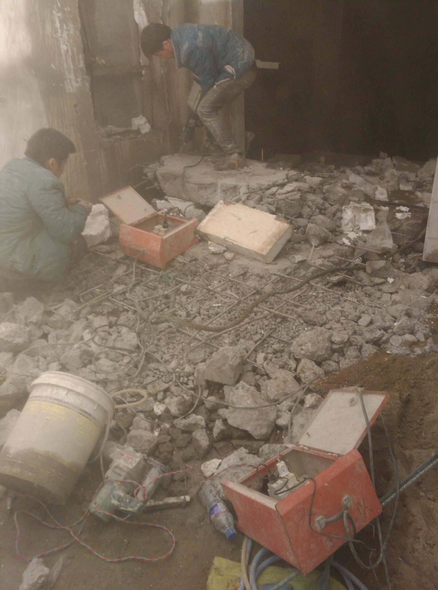 北京混泥土切割拆除 混泥土切割拆除哪里有 北京混泥土切割拆除電話多少 北京混泥土切割拆除報(bào)價(jià)