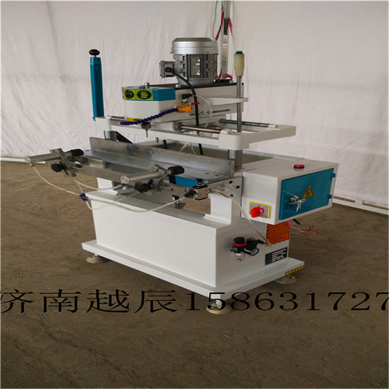 制作外開窗需要用的一套斷橋鋁門窗