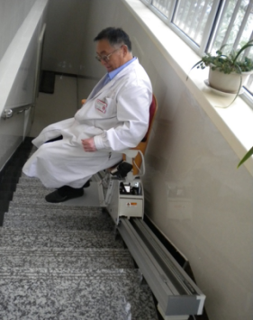 殘疾人輪椅電梯 殘疾人輪椅電梯供應(yīng) 殘疾人輪椅電梯廠家 殘疾人輪椅電梯價(jià)格 山東殘疾人輪椅電梯