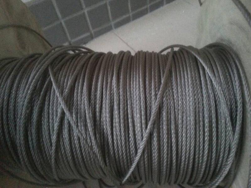 316不銹鋼無(wú)皮純鋼絲隱形防護(hù)網(wǎng)