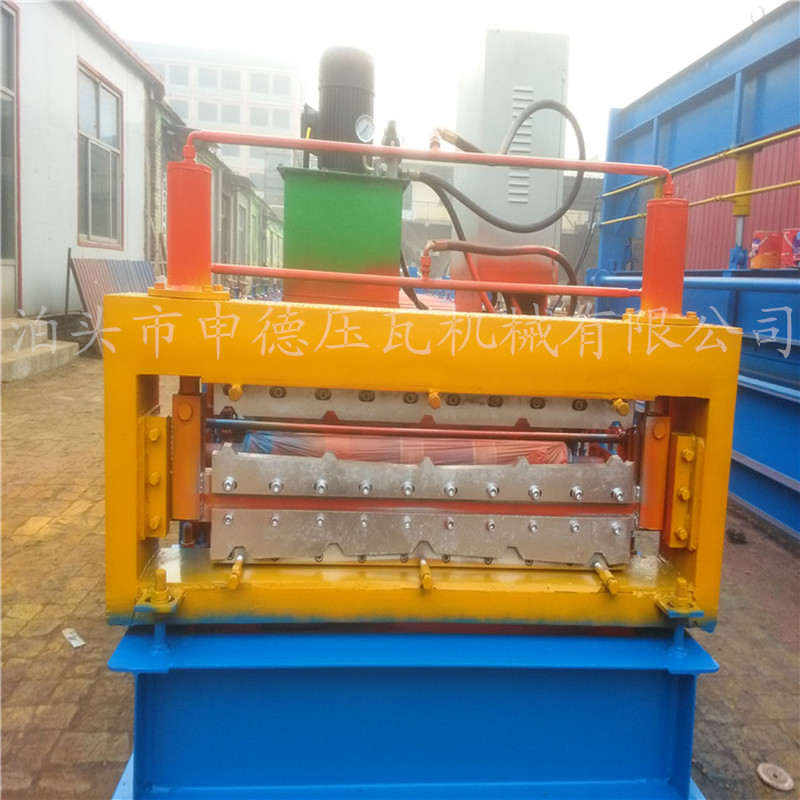 雙層壓瓦機(jī)840-900彩鋼瓦設(shè)備 彩鋼壓瓦機(jī)專業(yè)生產(chǎn)廠家