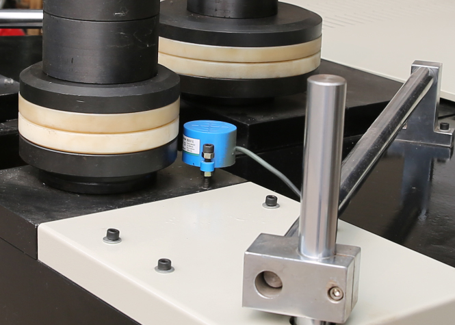 數(shù)控彎圓機(jī)，數(shù)控滾彎機(jī)