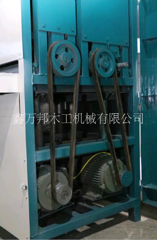新型砂光機(jī) 大型砂光機(jī)