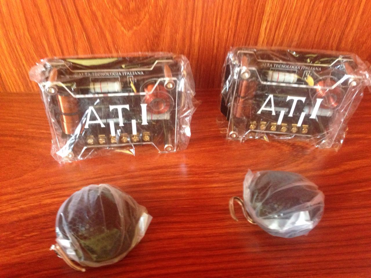 汽車?yán)?汽車音響