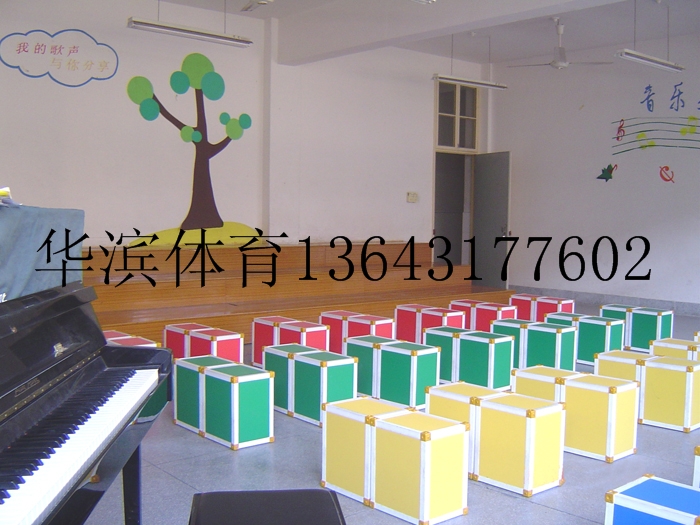 六面體音樂凳/六面體凳/中小學(xué)音樂凳價(jià)格/音樂凳圖片/音樂凳批發(fā) 學(xué)生音樂凳