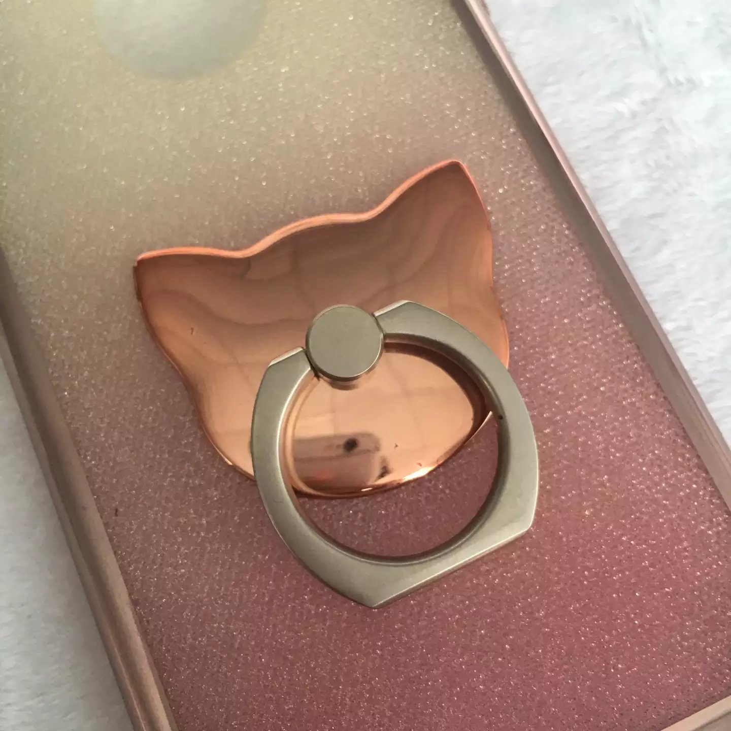 指環(huán)支架、車載手機(jī)支架、手機(jī)配件