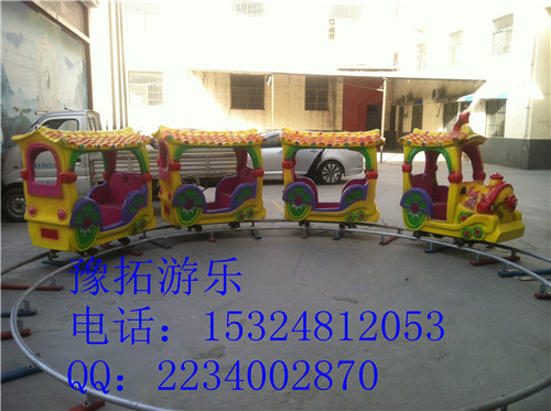 新款豪華軌道小火車四節(jié)十四座 優(yōu)質(zhì)軌道小火車參數(shù)