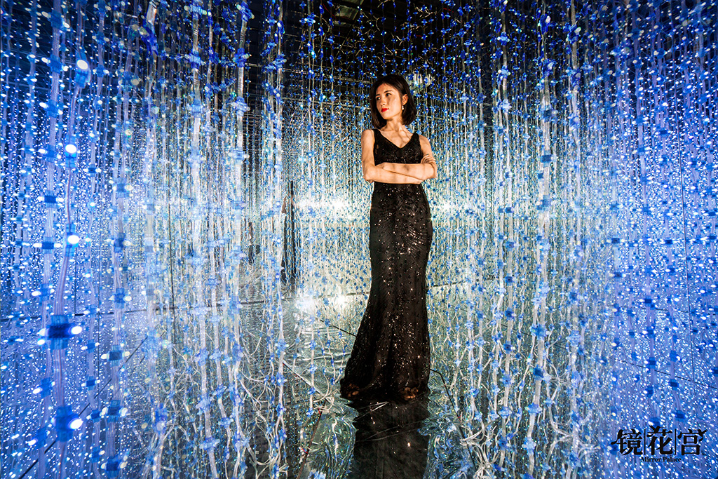 夢(mèng)幻星空殿黑科季“鏡花宮”，數(shù)萬盞LED燈和音樂結(jié)合如夢(mèng)似幻