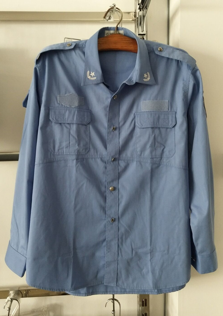 廠家供應(yīng)斜紋制服面料襯衣面料價(jià)格襯衣面料批發(fā)制服面料直銷(xiāo)