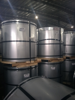 遷安彩涂板價(jià)格 寶鋼鐵銹紅彩涂板出售