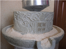 供應(yīng)豆?jié){豆腐電動石磨 大米電動磨漿機 全新辣椒醬石磨廠家