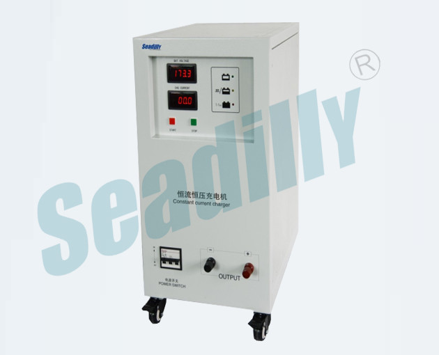 供應(yīng)汽車啟動(dòng)充電機(jī)KZA-24V/50A恒流恒壓自動(dòng)充電機(jī)