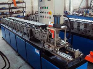 光伏 太陽能支架設(shè)備生產(chǎn)廠家