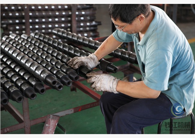 錢江機(jī)械 仿英鉆桿 摩擦鉆桿 肋骨鉆桿 復(fù)合片鉆桿 金剛石鉆桿 摩擦鉆桿 光鉆桿