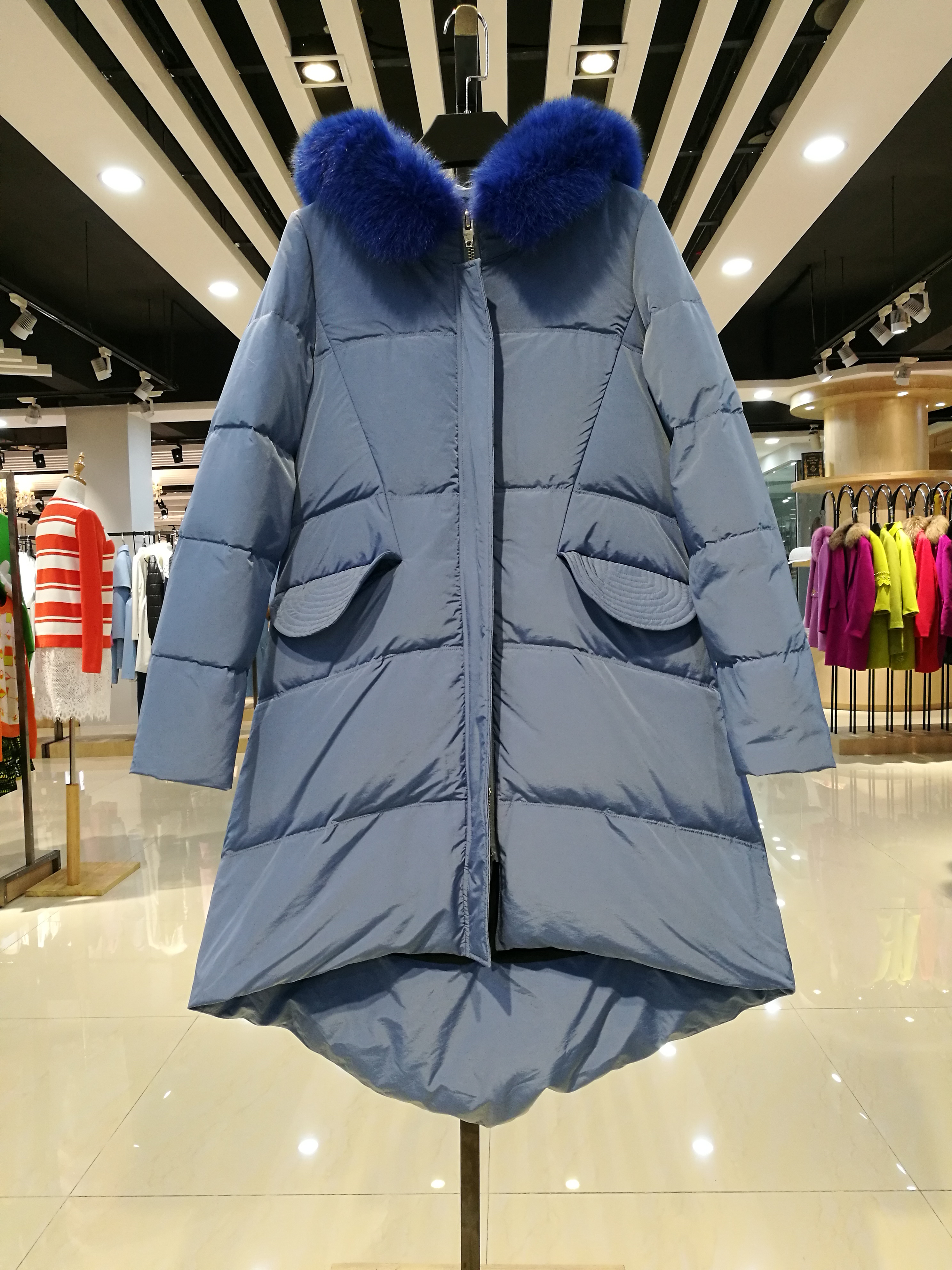 尤西子女裝*品牌女裝折扣加盟批發(fā) 尤西子*品牌女裝折扣加盟批發(fā) 尤西子一二線品牌女裝折扣加盟批發(fā)