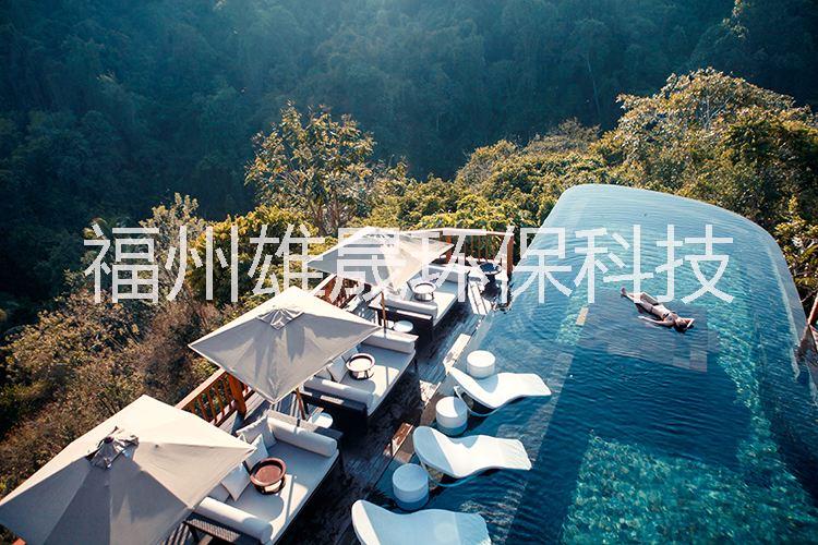 渡假山莊頂樓游泳池