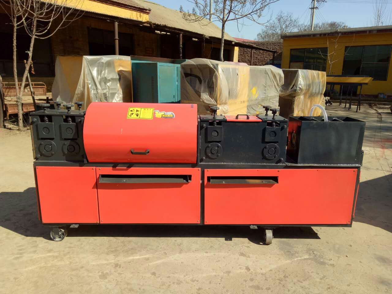 鋼管調(diào)直 除銹 刷漆一體機(jī)