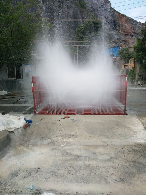 南寧建筑工地工程車沖洗設(shè)備