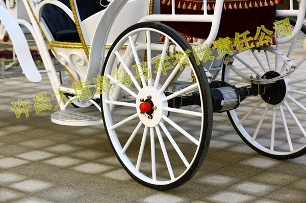 供應(yīng)歐式公主馬車價格許昌大唐皇馬