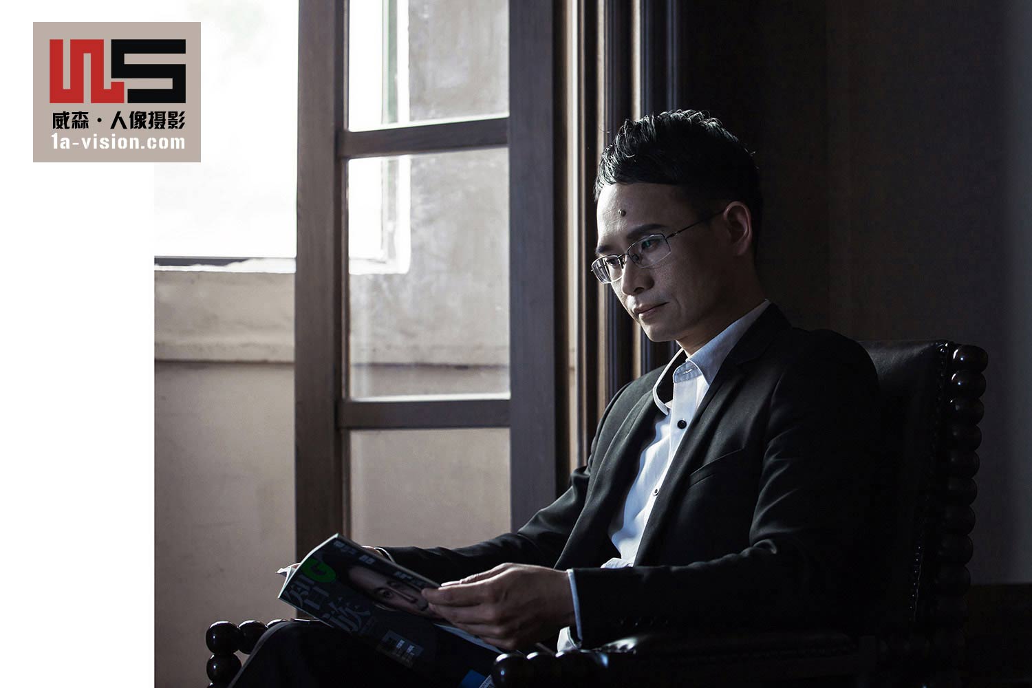 廣州職業(yè)照拍攝總裁形象商務(wù)形象照*歌手藝人形象照拍攝