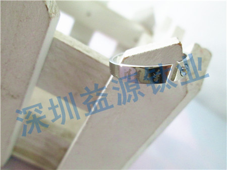 學校畢業(yè)戒*制 大學記憶青春紀念戒指設計 生產(chǎn)
