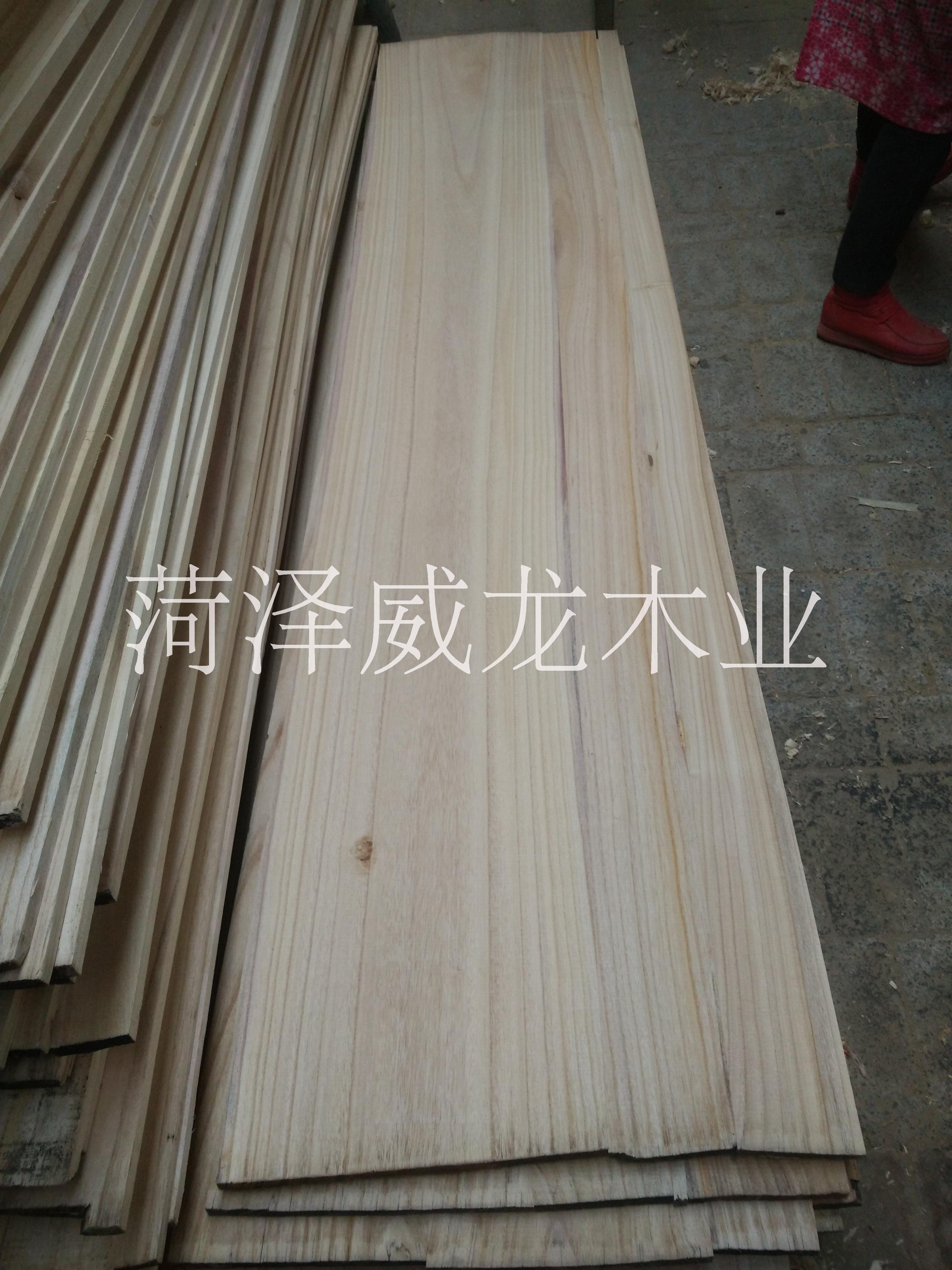 主營(yíng)桐木拼板，門心板，C板，廠價(jià)直銷，促銷大放價(jià)。?→_→???